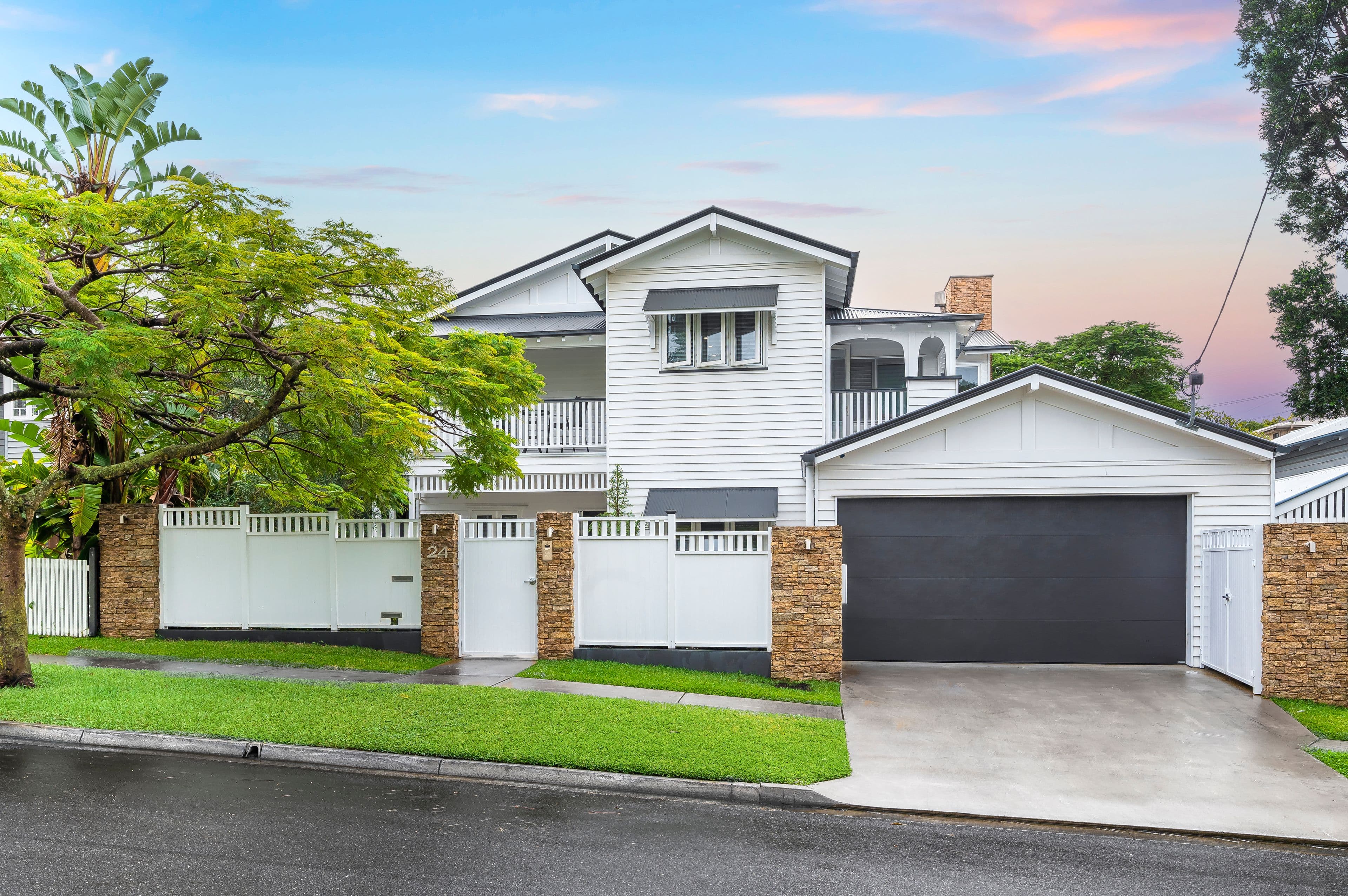 24 Sparkes Avenue, Hamilton QLD 4007, Hamilton - Image 1