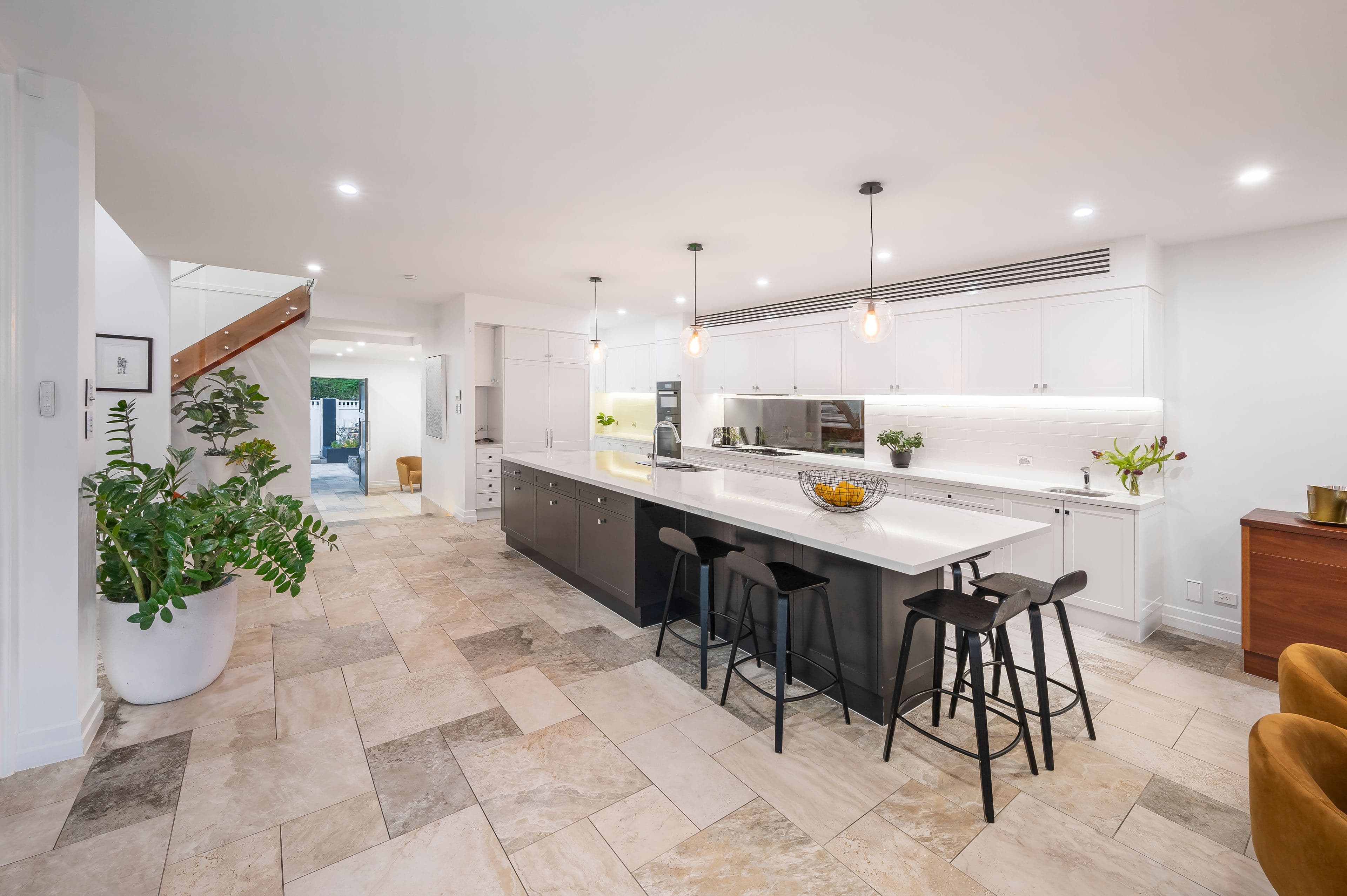 24 Sparkes Avenue, Hamilton QLD 4007, Hamilton - Thumbnail 6