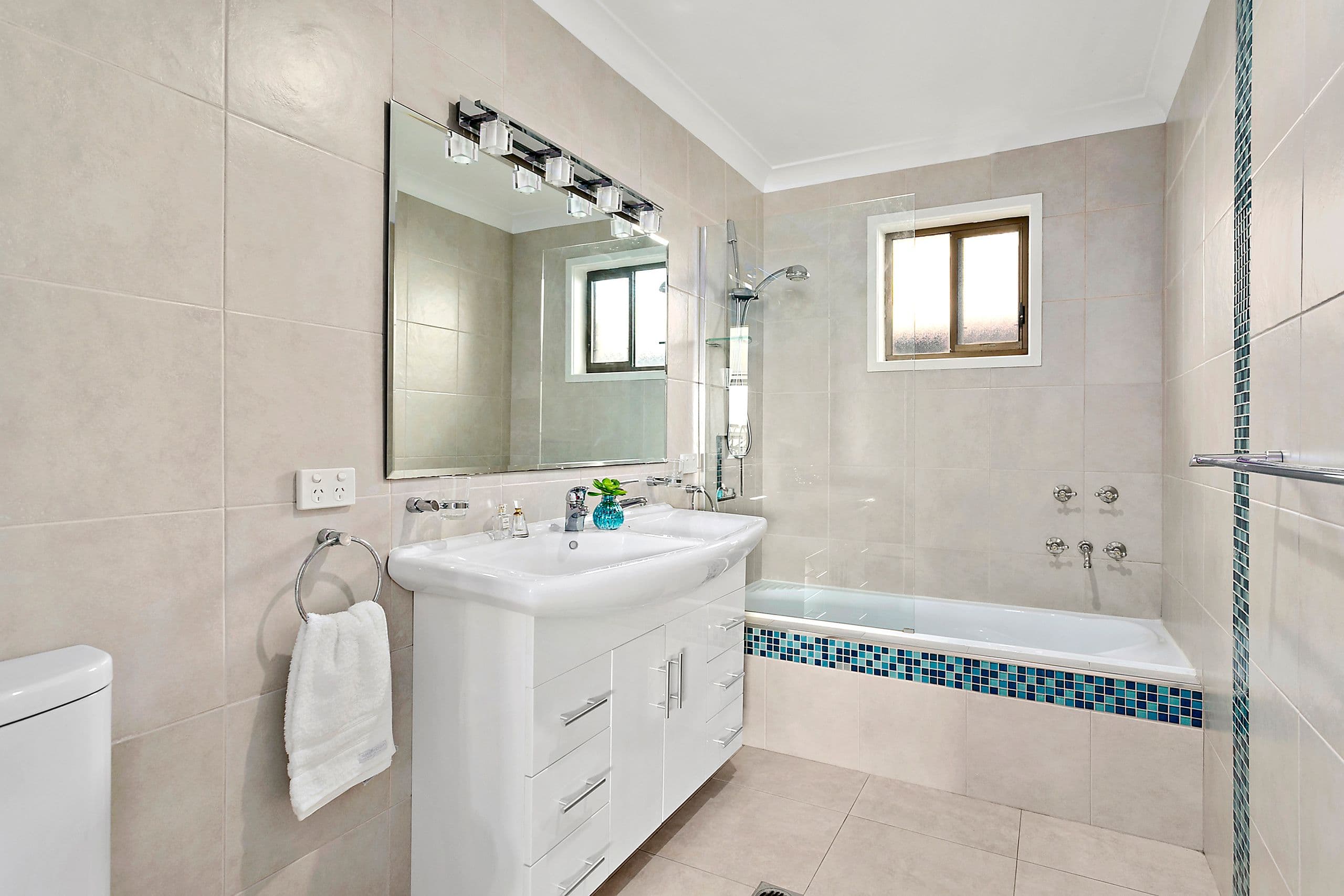 2 Taylor Court, South Plympton - Thumbnail 7