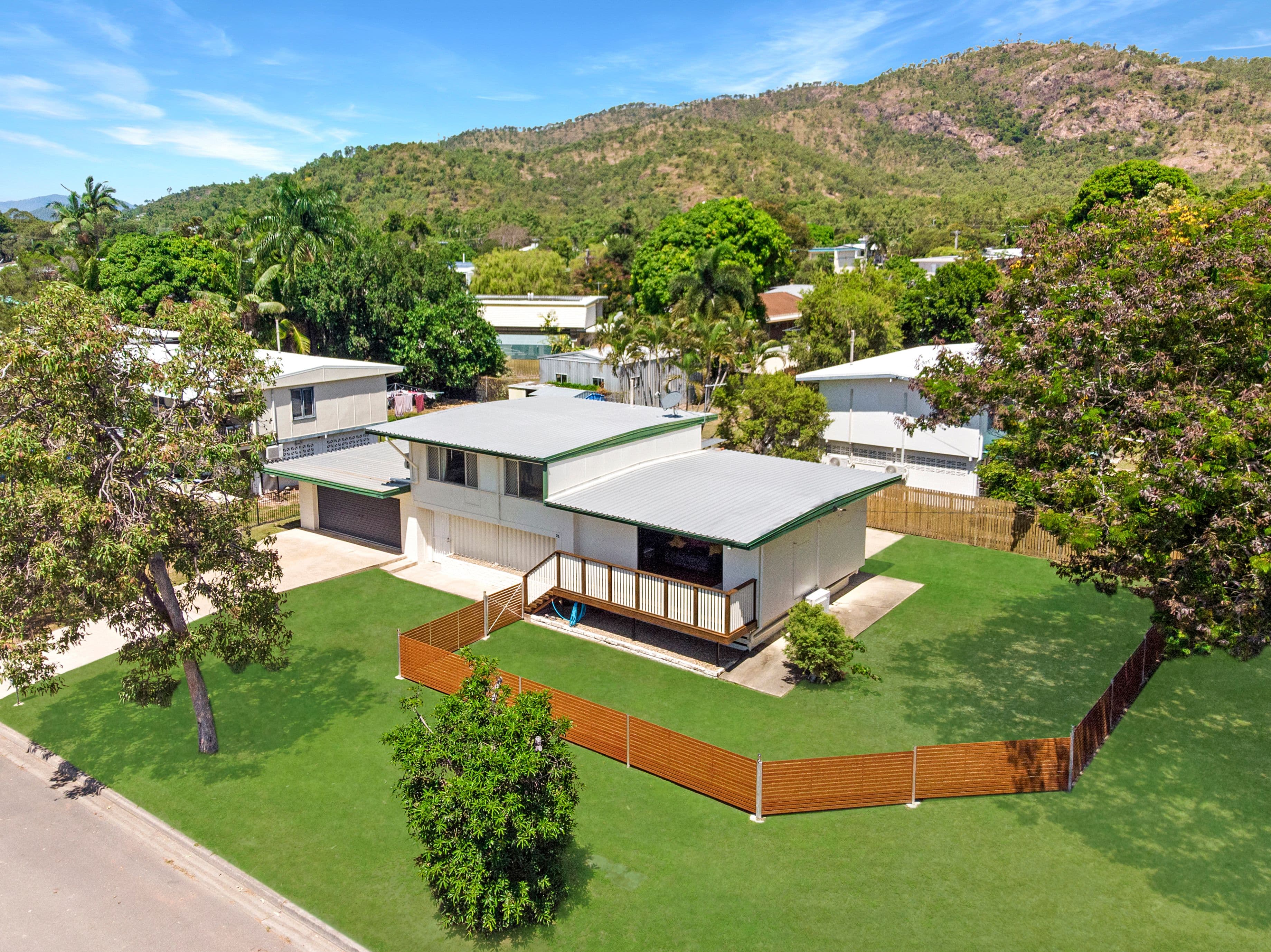 22 Halley Street, Wulguru QLD 4811, Wulguru - Image 1