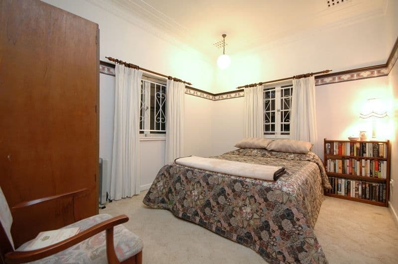 10 Emlyn Street, COORPAROO QLD 4151, Coorparoo - Thumbnail 3