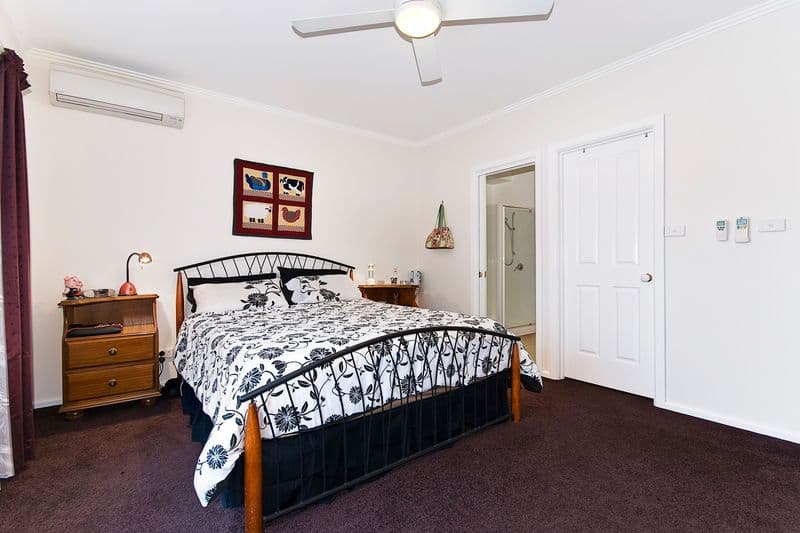 70 Fulton Street, CLAYTON VIC 3168, Clayton - Thumbnail 7