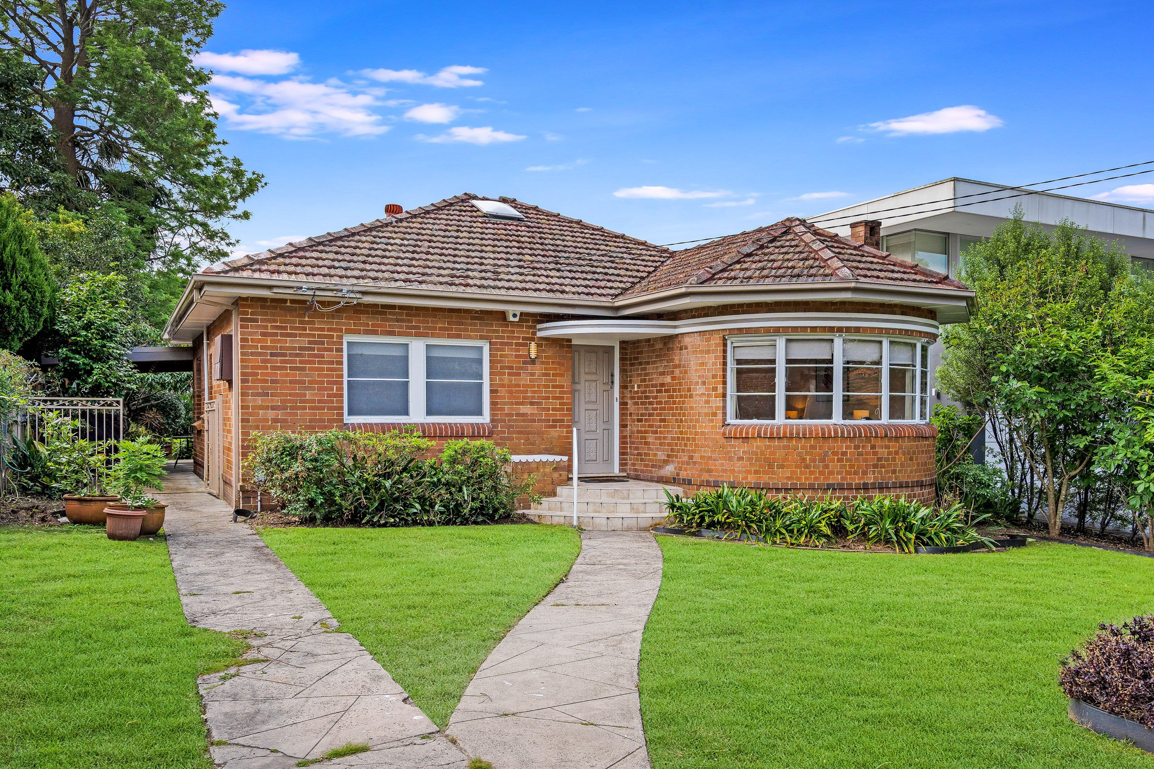 2 Gooroa Street, Carss Park NSW 2221, Carss Park - Image 1