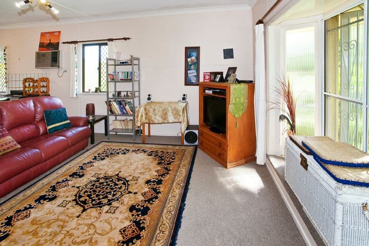 10 Sturgeon Street, REDCLIFFE QLD 4020, Redcliffe - Thumbnail 6