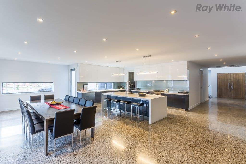 8 Wendover Crescent, Hillside VIC 3037, Hillside - Thumbnail 4