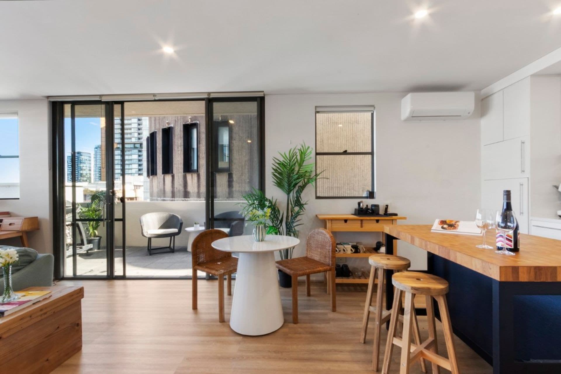505/26 Clarke Street, Crows Nest - Thumbnail 2
