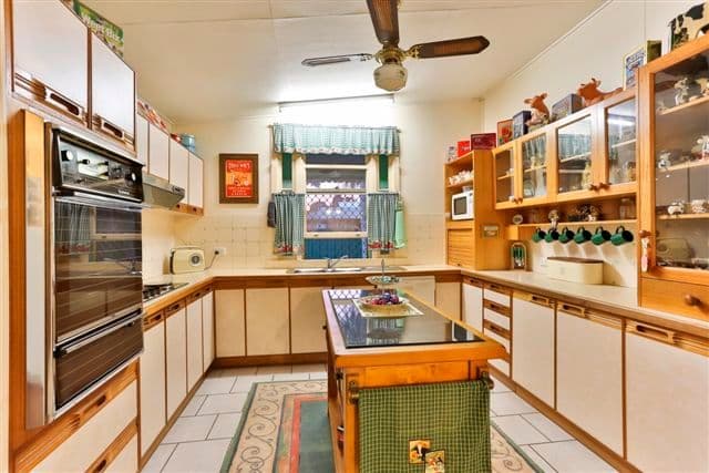 16 Gatfield Street, NEWTOWN QLD 4350, Newtown - Thumbnail 4