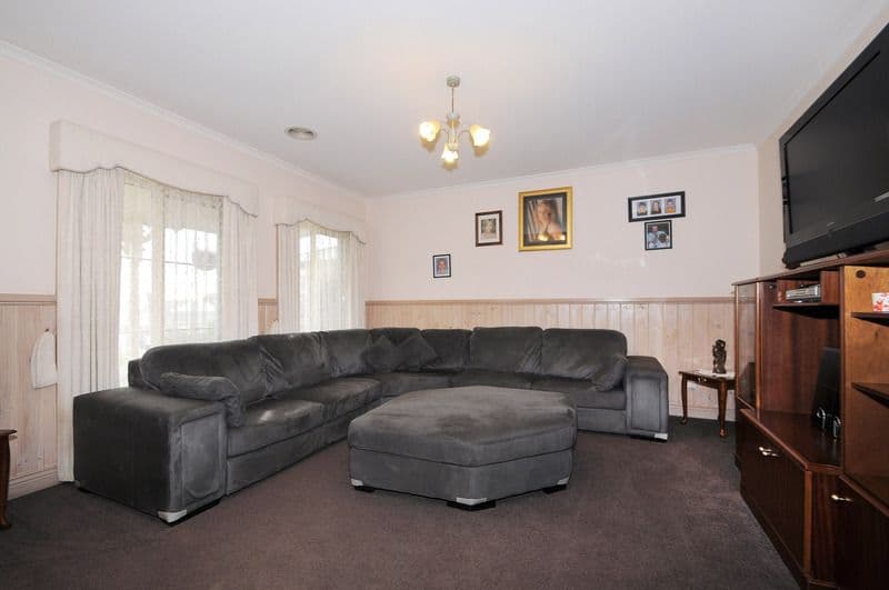 8 Windsor Grange Court, SKYE VIC 3977, Skye - Thumbnail 6