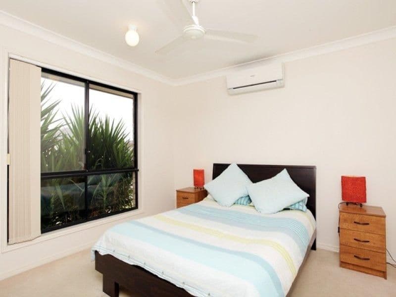 24 Golden Crest Place, BELLBOWRIE QLD 4070, Bellbowrie - Thumbnail 6