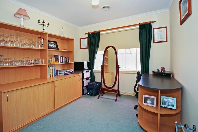 3 Manikato Court, ST ALBANS PARK VIC 3219, St Albans Park - Thumbnail 4