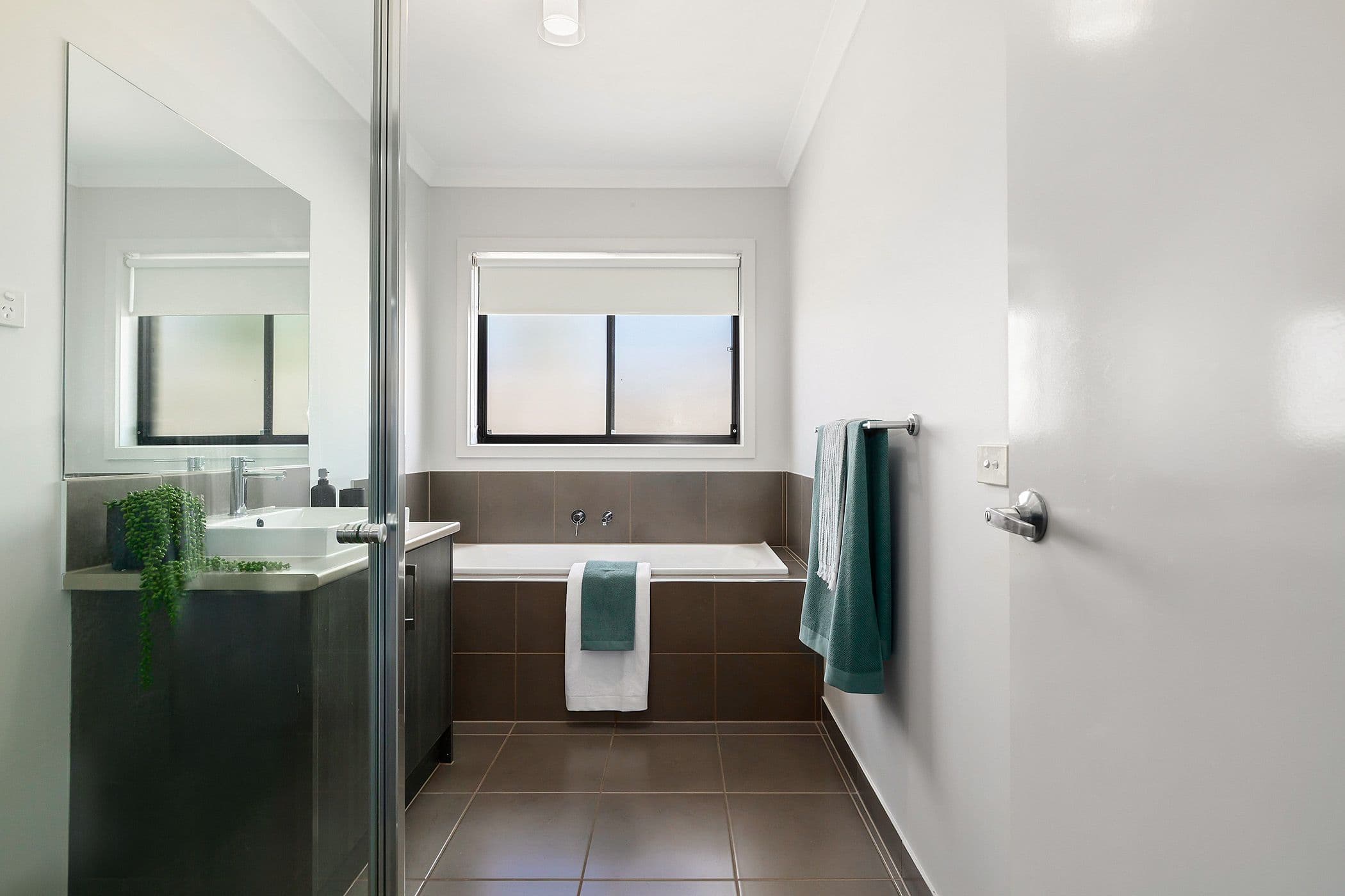 7 Sunstone Boulevard, Doreen VIC 3754, Doreen - Thumbnail 7
