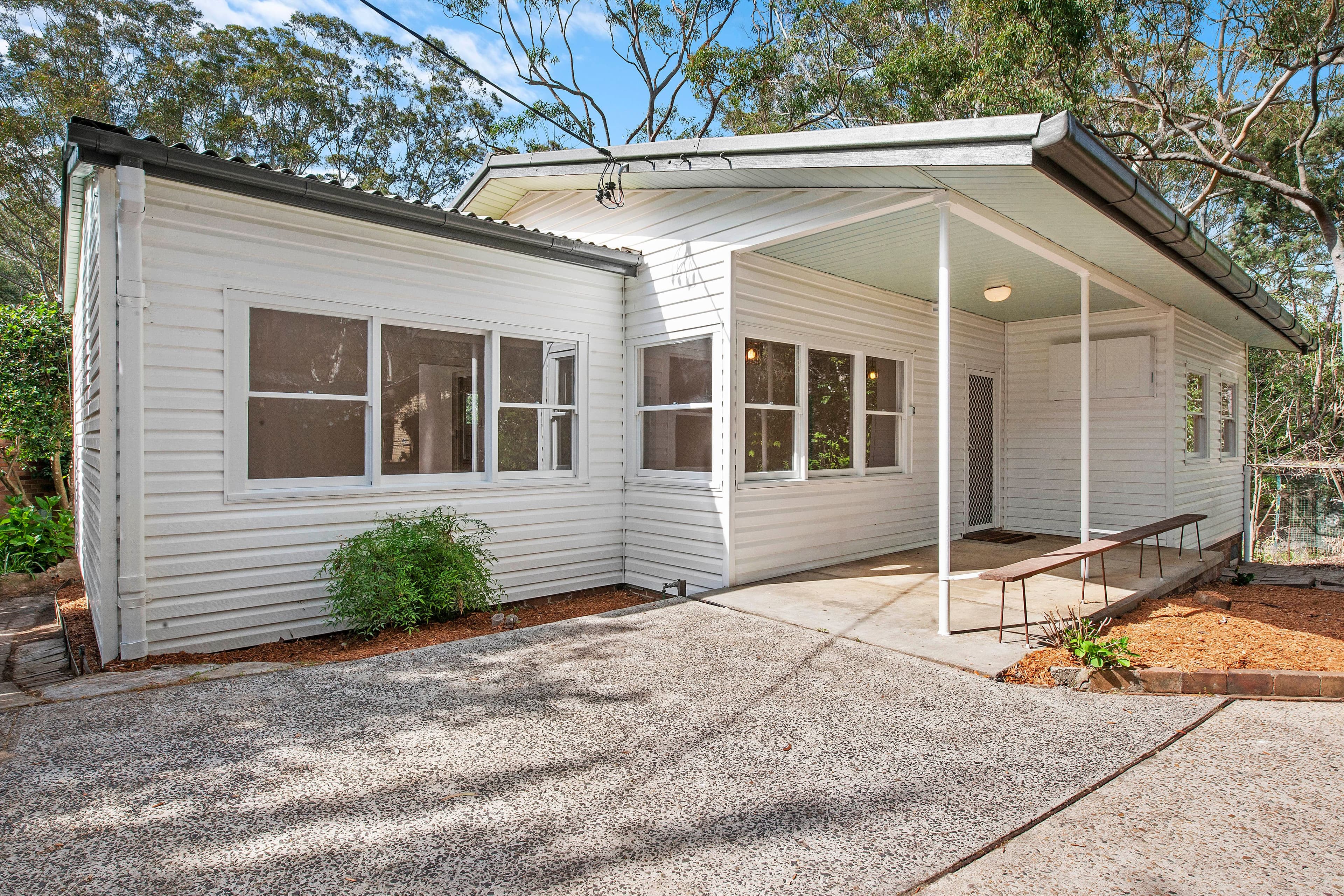 8 Palm Grove, Normanhurst - Image 1