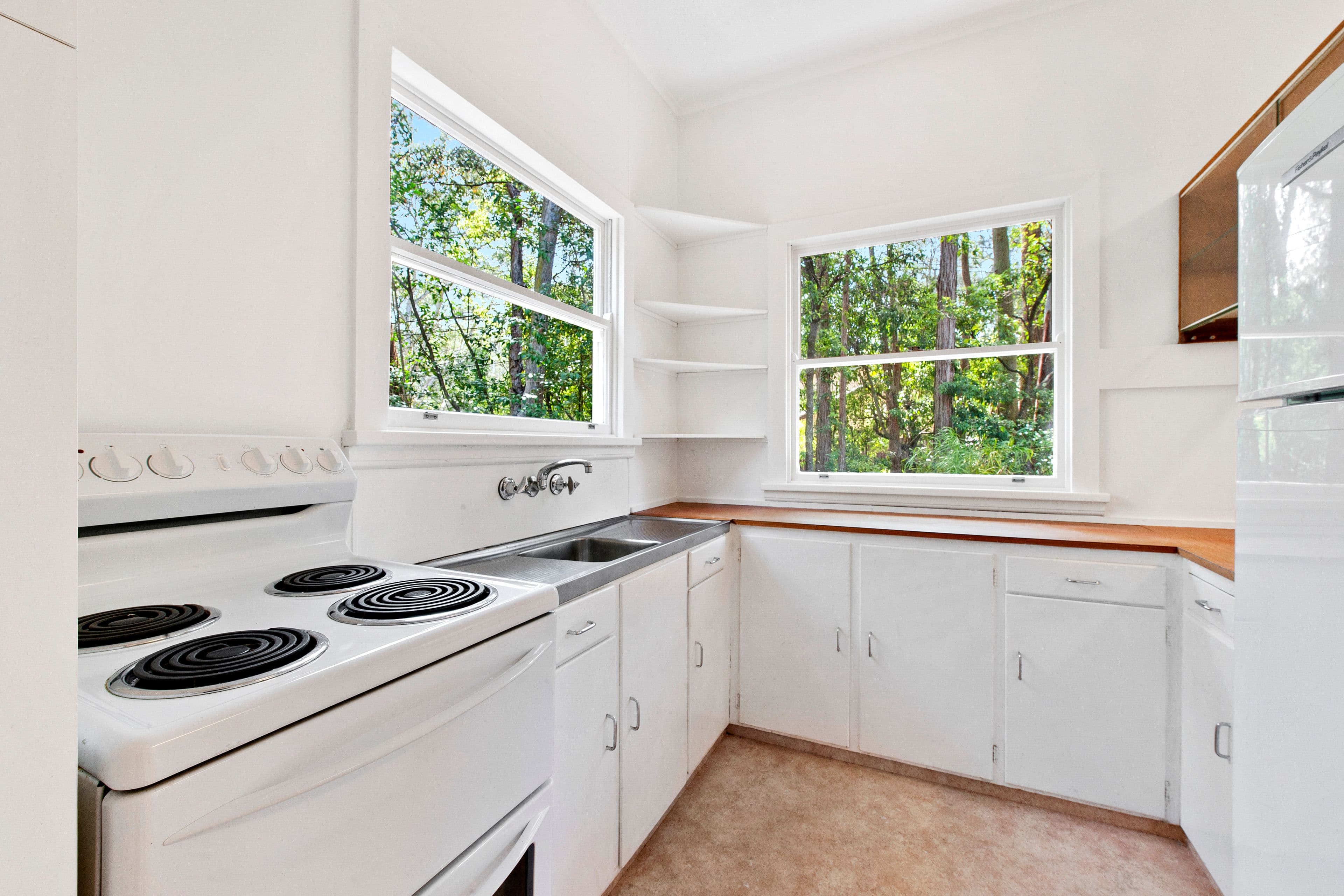 8 Palm Grove, Normanhurst - Thumbnail 4