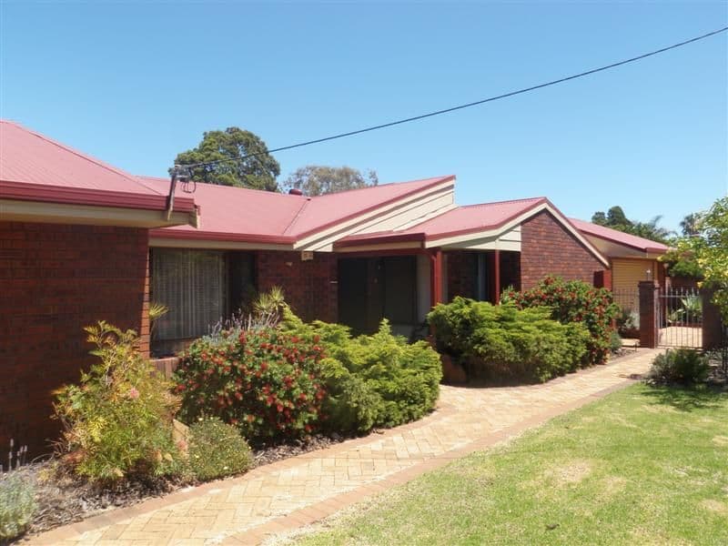 6 Salerno Place, Secret Harbour, WA, 6173, Secret Harbour - Thumbnail 2