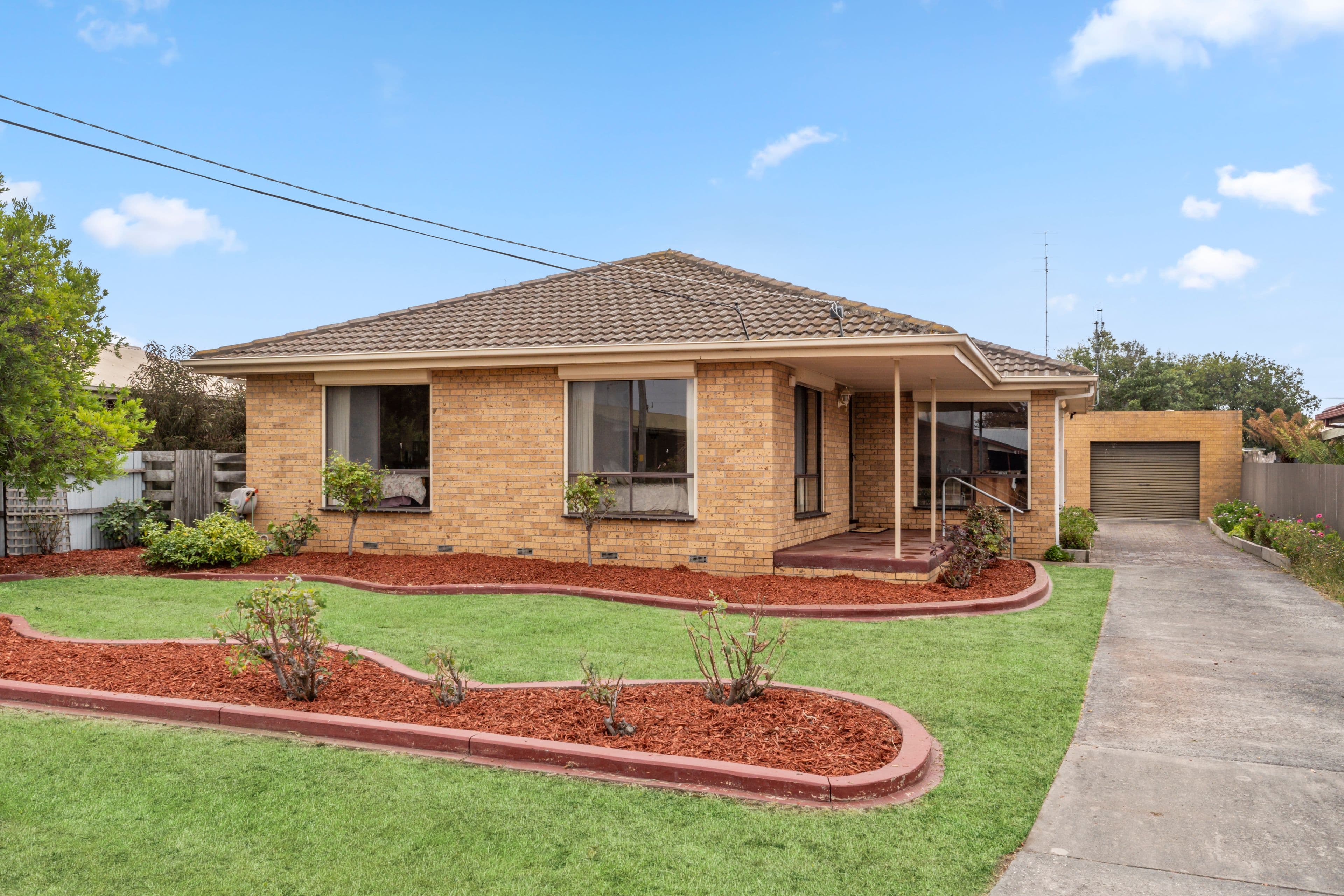 5 Begley Street, Colac VIC 3250, Colac - Image 1