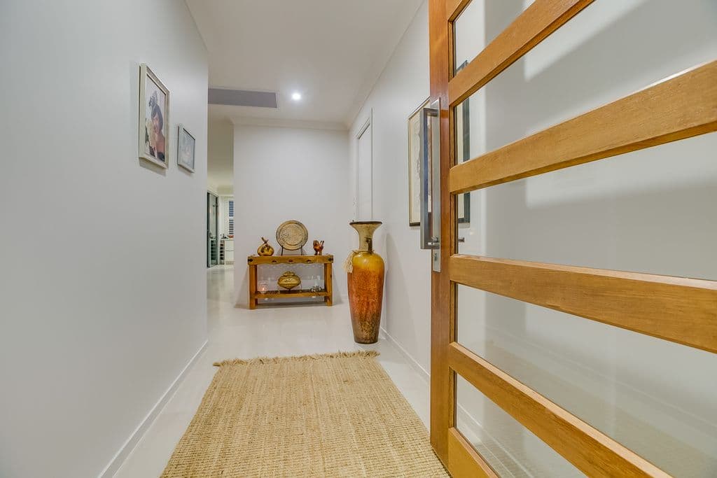 123 Spurs Drive, WELLINGTON POINT QLD 4160, Wellington Point - Thumbnail 2