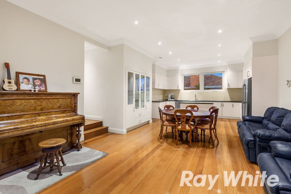 34 Cumming Street, Burwood VIC 3125, Burwood - Thumbnail 3