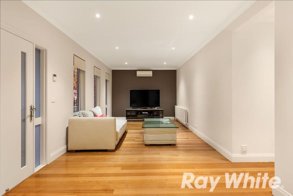 34 Cumming Street, Burwood VIC 3125, Burwood - Thumbnail 4