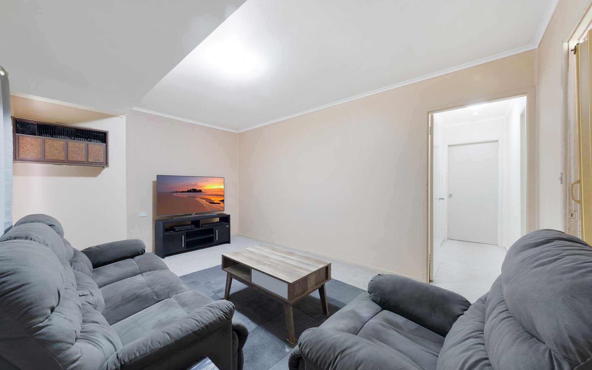 4 Bailley Street, Leumeah NSW 2560, Leumeah - Thumbnail 5