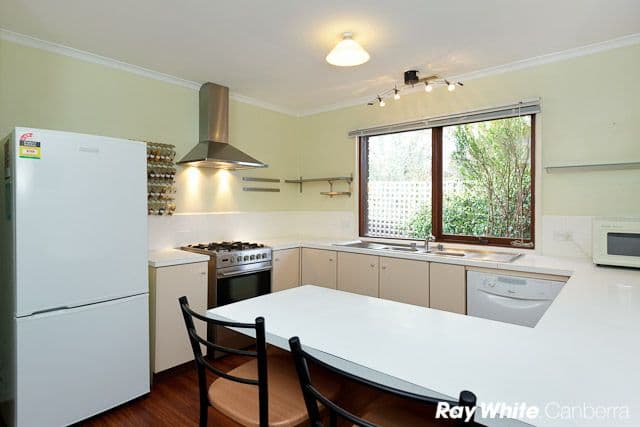 26 Mirrabucca Crescent, GIRALANG ACT 2617, Giralang - Thumbnail 2