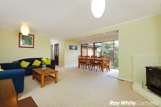 26 Mirrabucca Crescent, GIRALANG ACT 2617, Giralang - Thumbnail 6