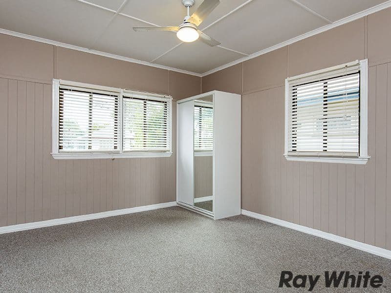 31 Arundal Street, Brighton QLD 4017, Brighton - Thumbnail 6