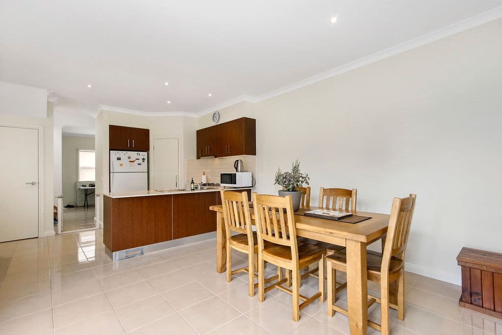 11 Bowen Road, Lilydale VIC 3140, Lilydale - Thumbnail 2