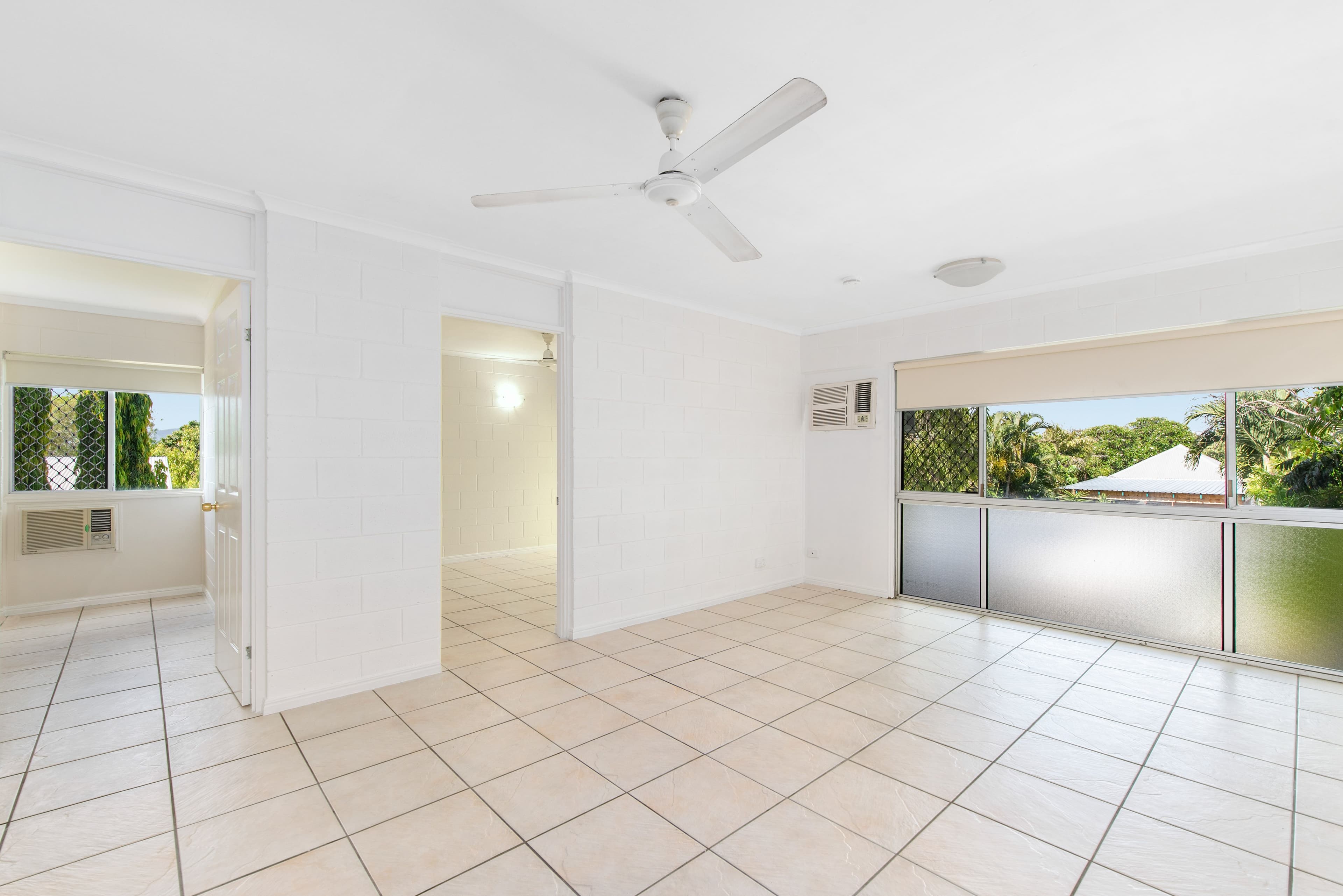 18-20 Maryvale Street, West End QLD 4810, West End - Thumbnail 2