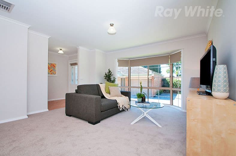 21 Leigh Road, Croydon VIC 3136, Croydon - Thumbnail 2