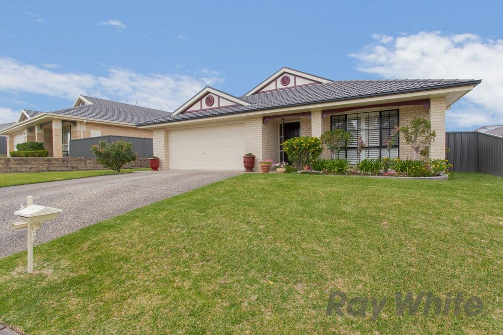 26 Timbercrest Chase, Charlestown - Image 1