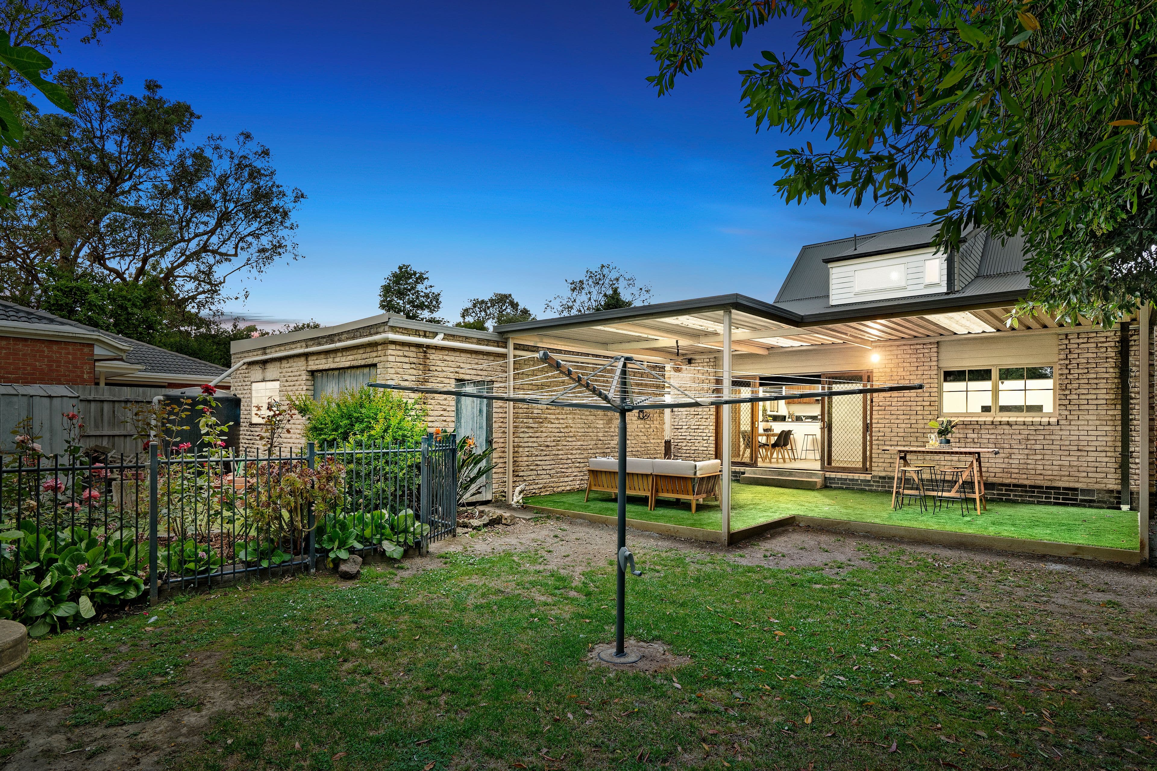 33 Geoffrey Drive, Kilsyth VIC 3137, Kilsyth - Thumbnail 2