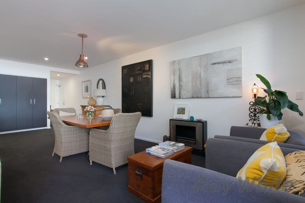 24 Bolton Street, NEWCASTLE NSW 2300, Newcastle - Thumbnail 4