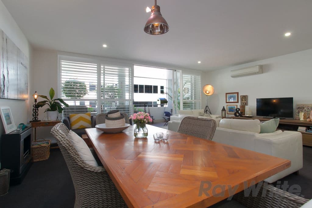 24 Bolton Street, NEWCASTLE NSW 2300, Newcastle - Thumbnail 5