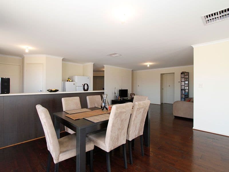 18  Hertford Place, NOARLUNGA DOWNS SA 5168, Noarlunga Downs - Thumbnail 6