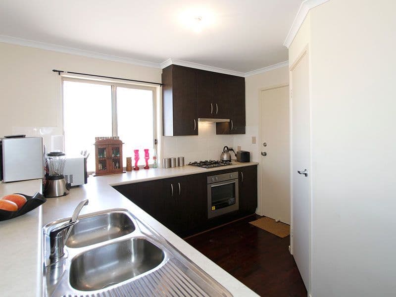 18  Hertford Place, NOARLUNGA DOWNS SA 5168, Noarlunga Downs - Thumbnail 7
