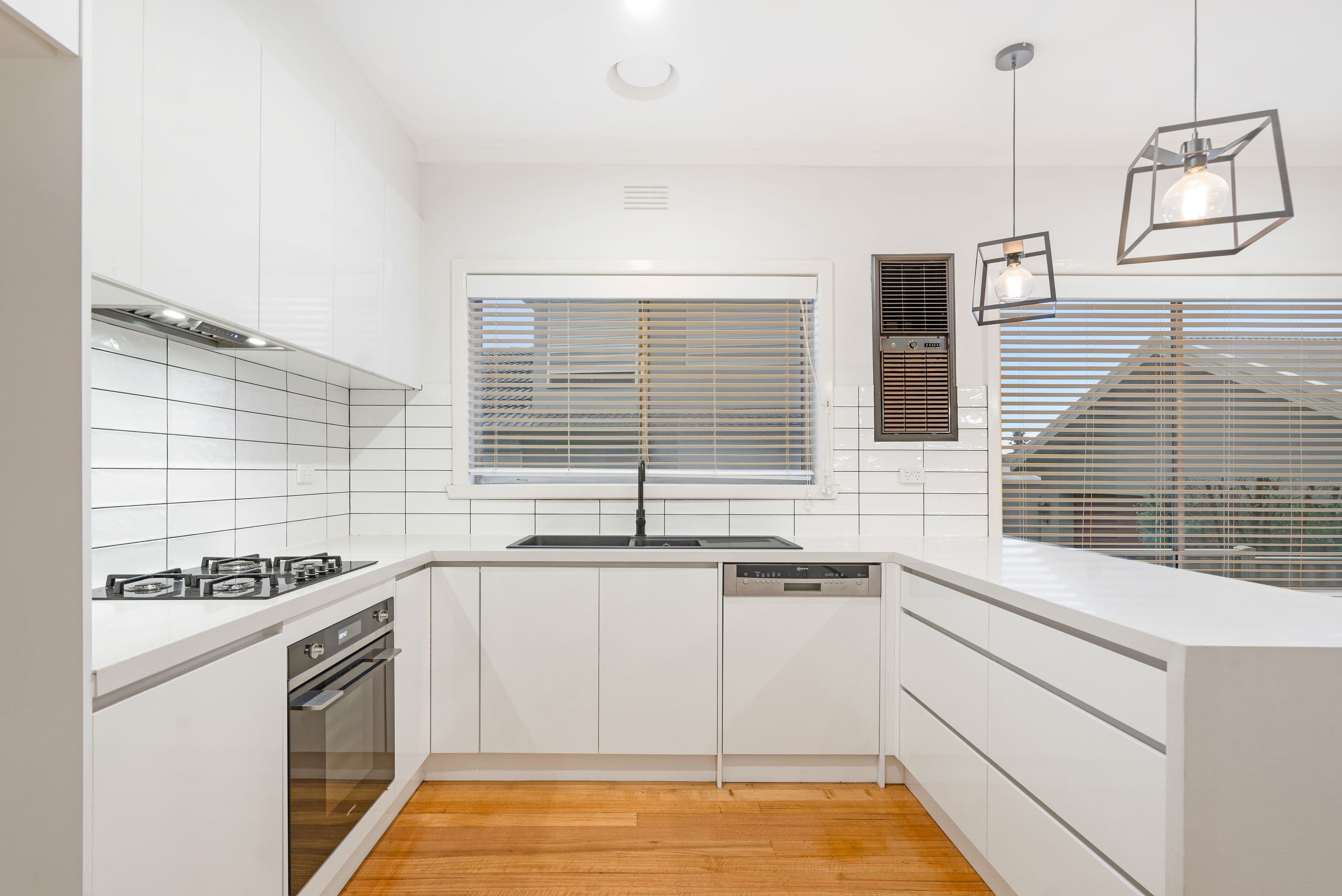 32 Dumfries Street, Deer Park VIC 3023, Deer Park - Thumbnail 2