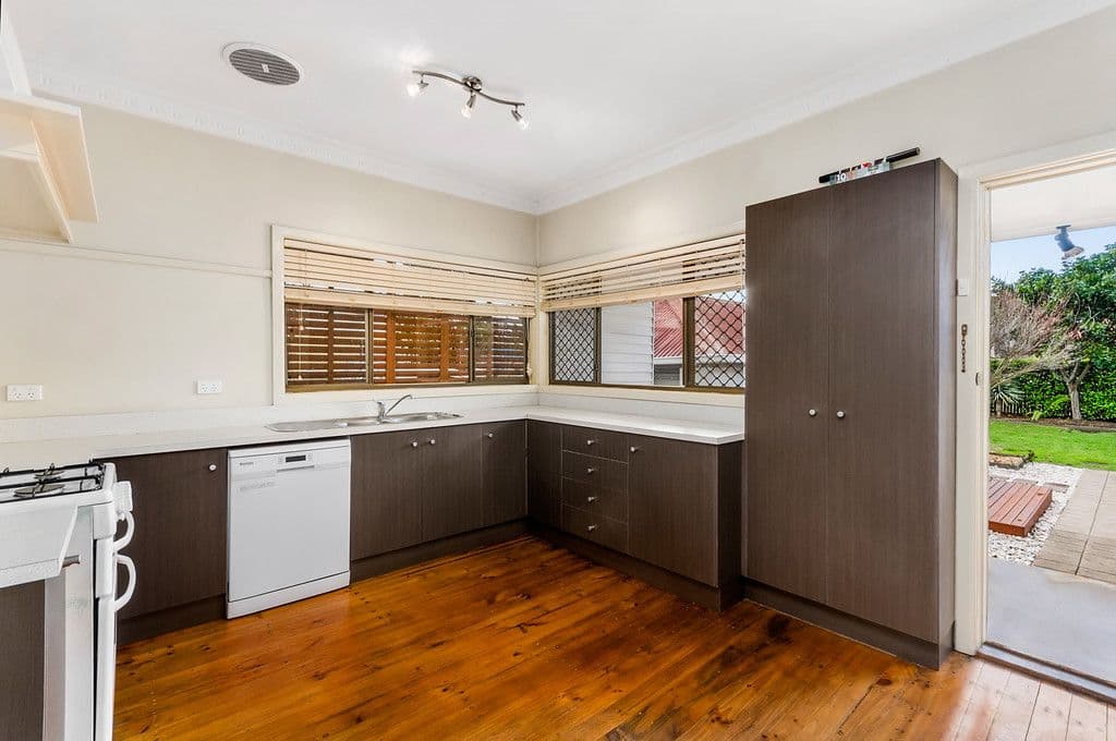 65 Storey Street, Fairy Meadow NSW 2519, Fairy Meadow - Thumbnail 3