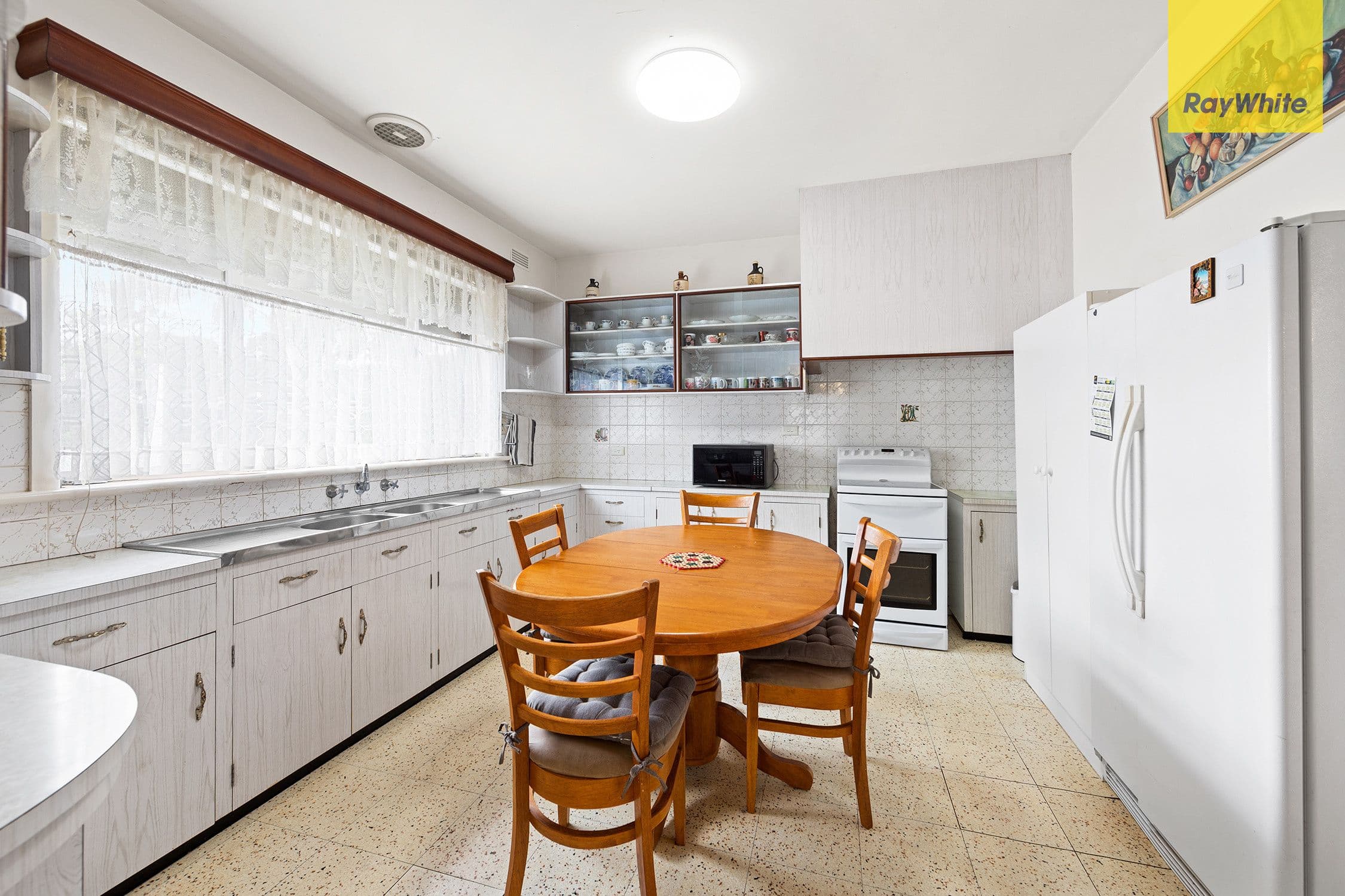 7 Pennell Avenue, St Albans VIC 3021, St Albans - Thumbnail 4