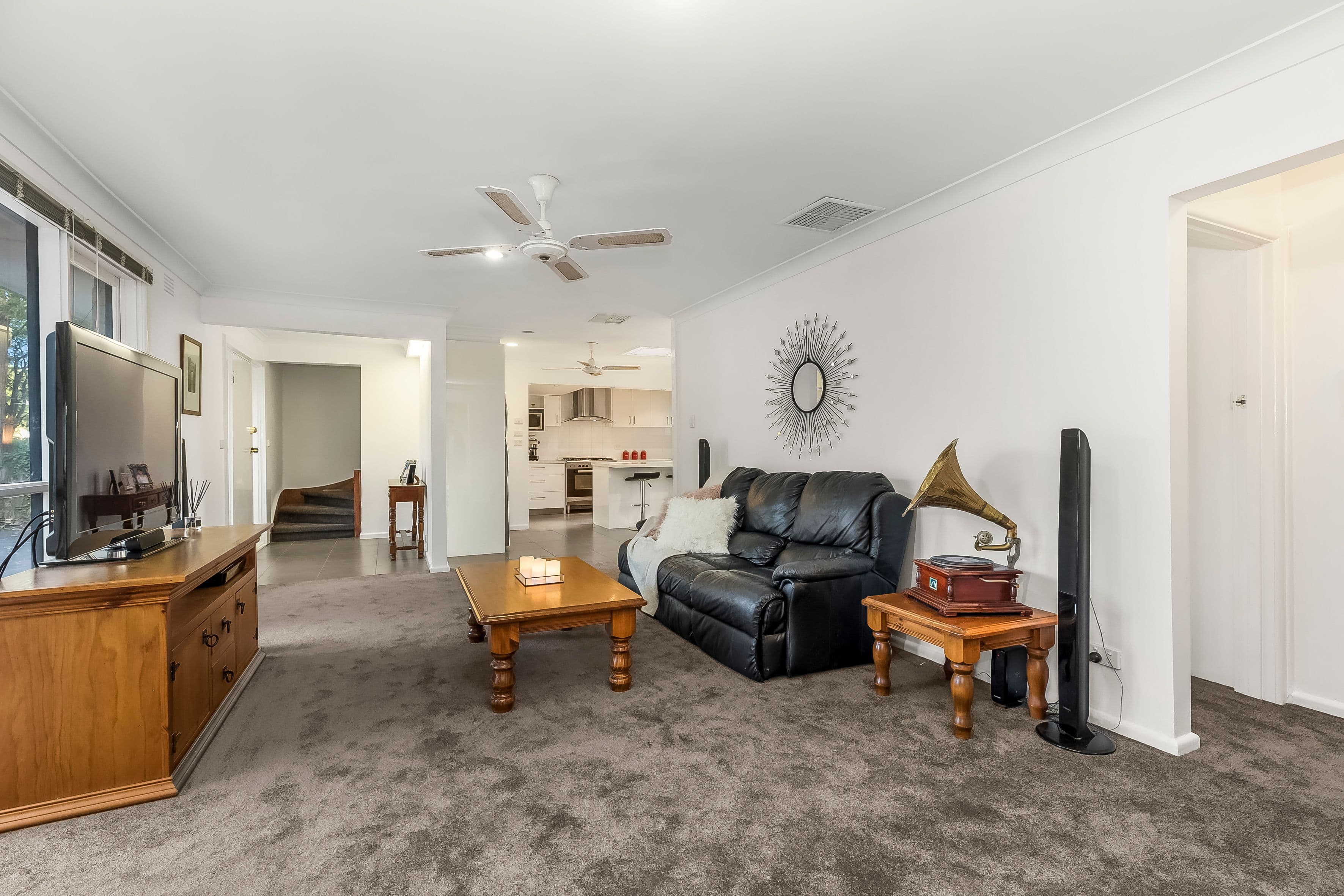 31 Lockwoods Road, Boronia VIC 3155, Boronia - Thumbnail 2