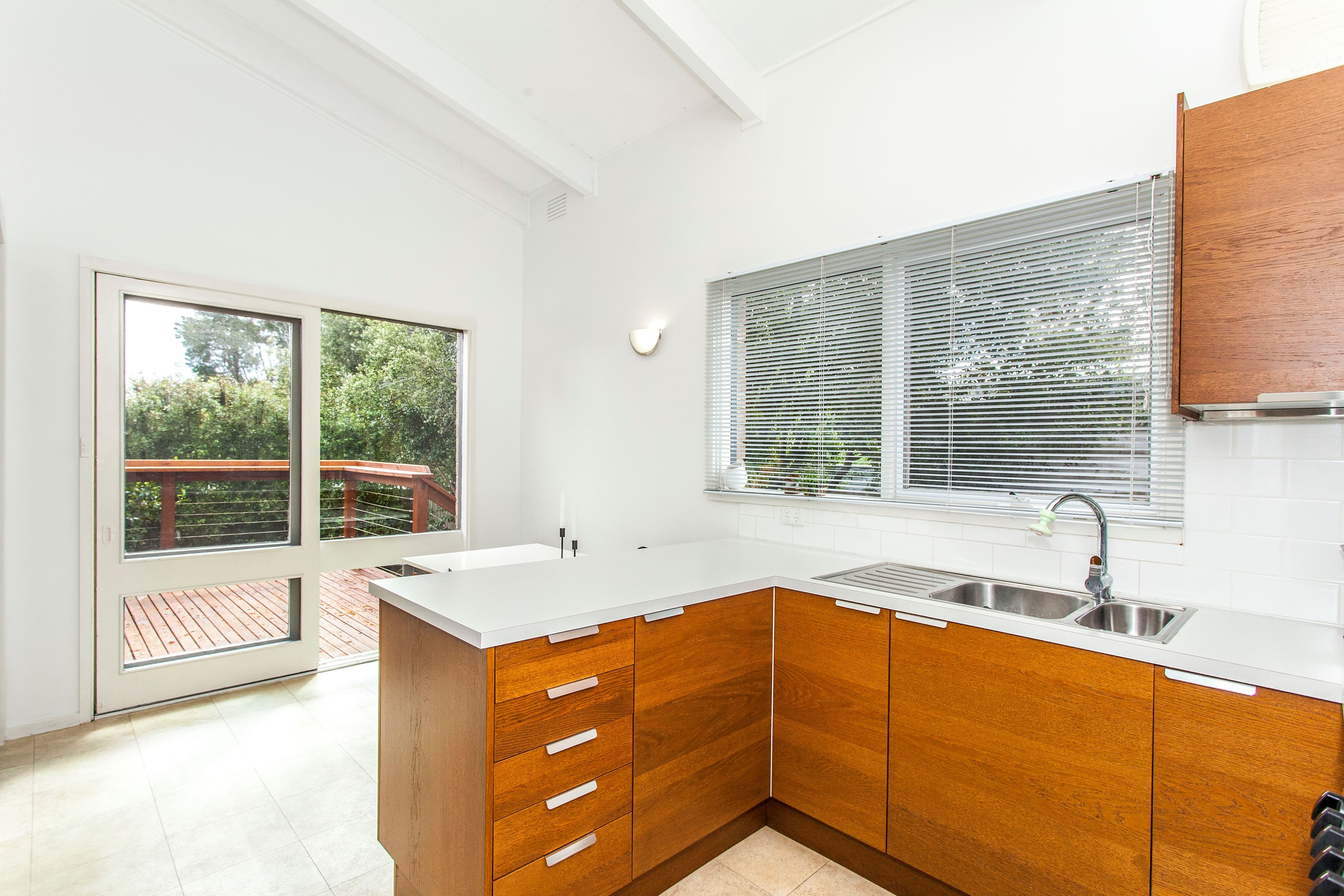 5 Rotherwood Avenue, Mitcham VIC 3132, Mitcham - Thumbnail 4