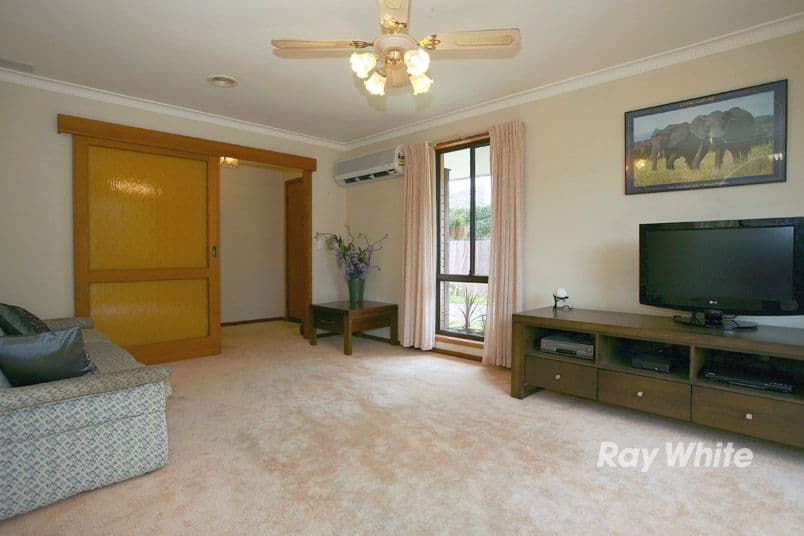 74 Clairmont Avenue, CRANBOURNE VIC 3977, Cranbourne - Thumbnail 3
