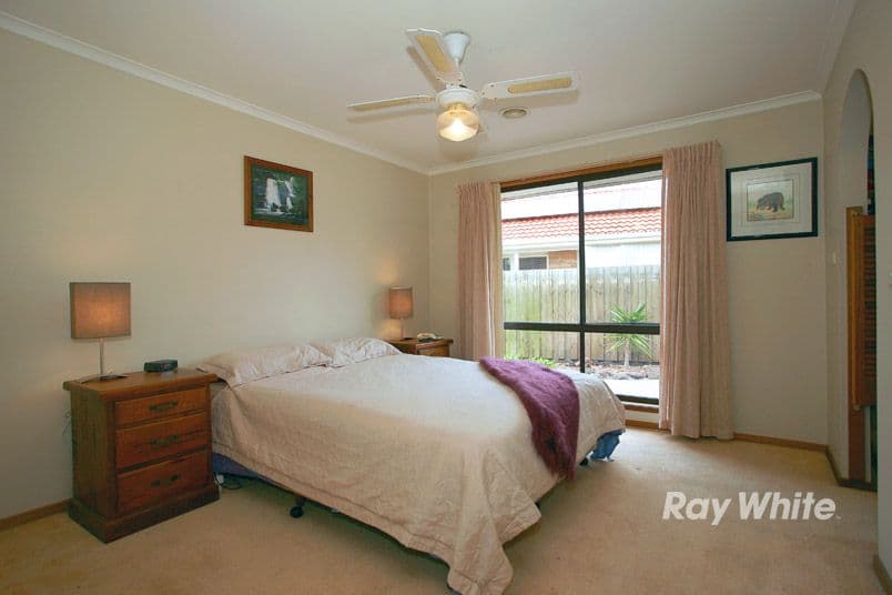 74 Clairmont Avenue, CRANBOURNE VIC 3977, Cranbourne - Thumbnail 8