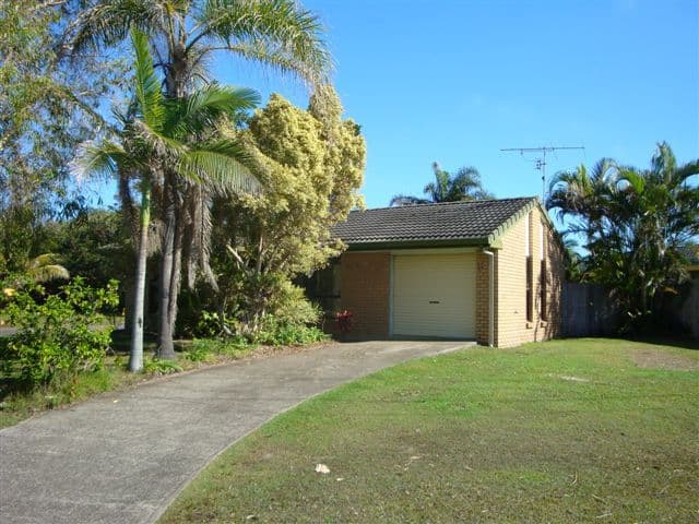 14  Parari Street, WARANA QLD 4575, Warana - Thumbnail 3