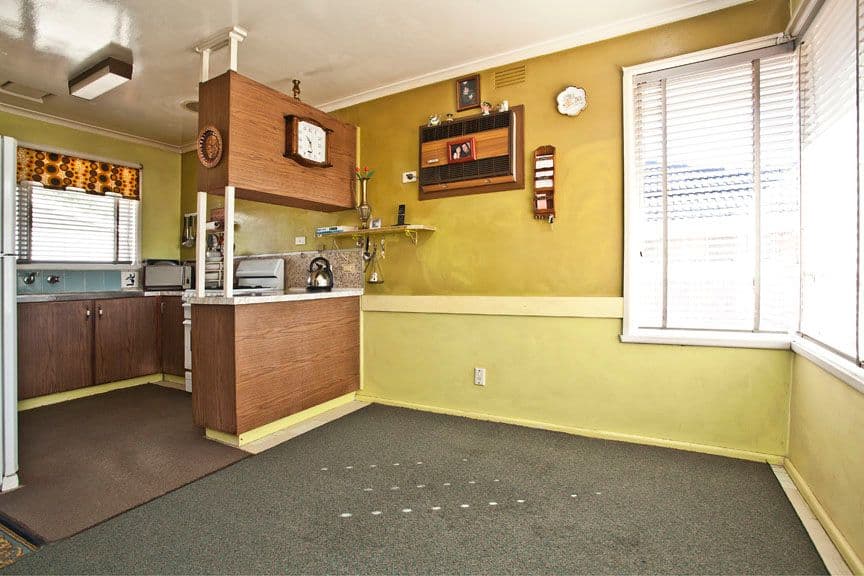 5 Plato Crescent, WHEELERS HILL VIC 3150, Wheelers Hill - Thumbnail 2