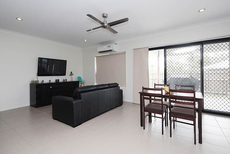 10 CONIMBLA Crescent, Waterford QLD 4133, Waterford - Thumbnail 5