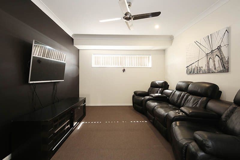 10 CONIMBLA Crescent, Waterford QLD 4133, Waterford - Thumbnail 6