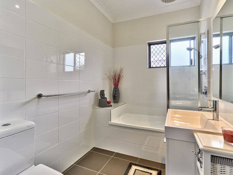 68 Shelley Street, CANNON HILL QLD 4170, Cannon Hill - Thumbnail 6