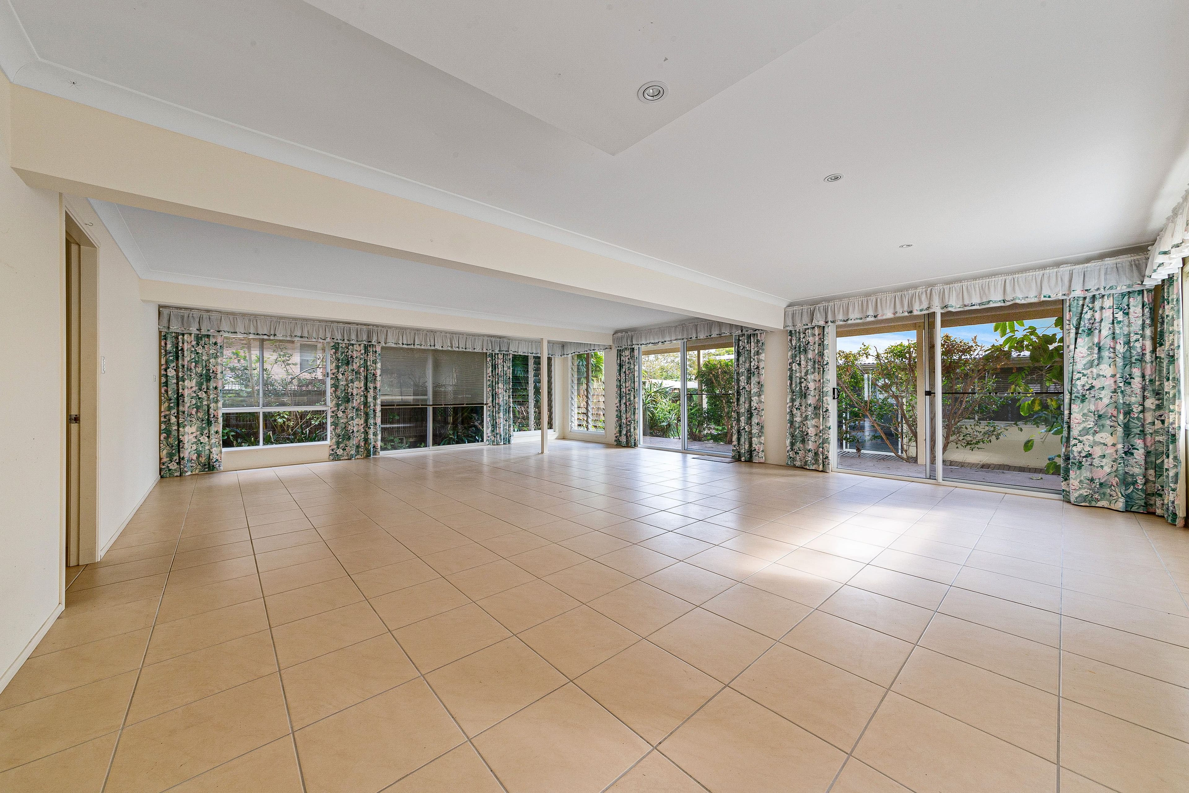 2a Manly Parade, The Entrance North NSW 2261, The Entrance North - Thumbnail 2