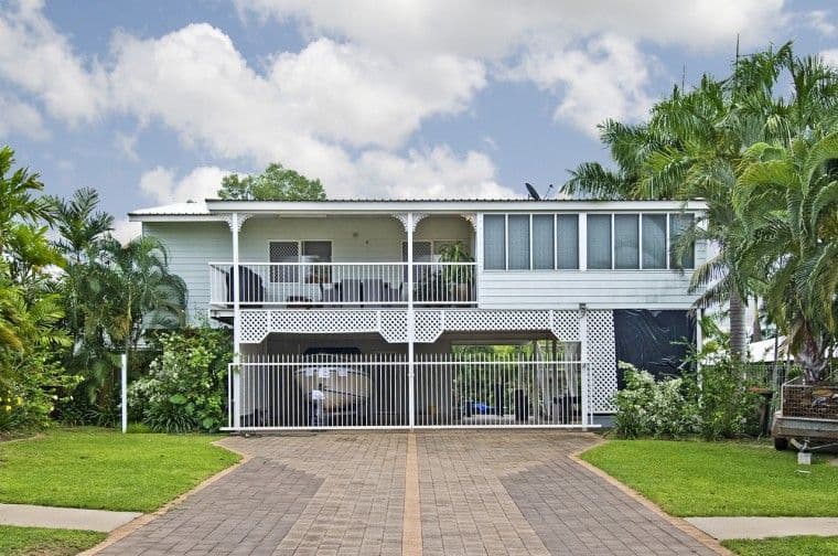 39 Stoddart Drive, BAYVIEW NT 0820, Bayview - Thumbnail 2
