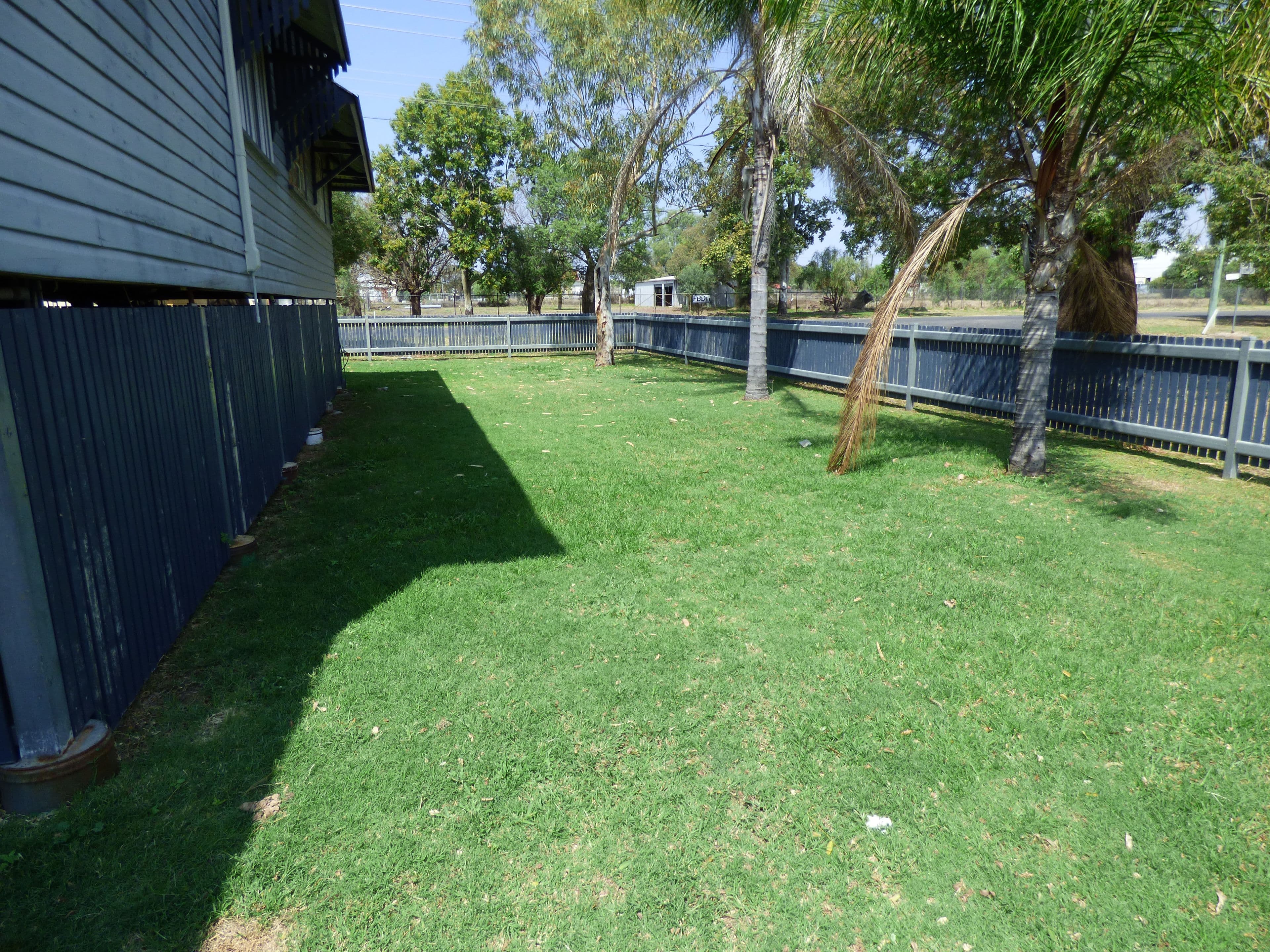 21-23 Station Street, Roma QLD 4455, Roma - Thumbnail 3